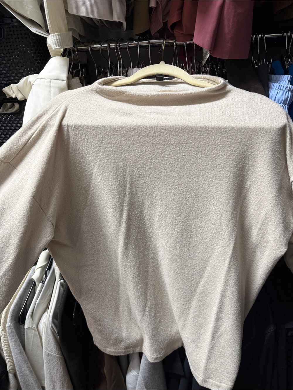 Banana Republic Cream Textured Crew Neck Sweater